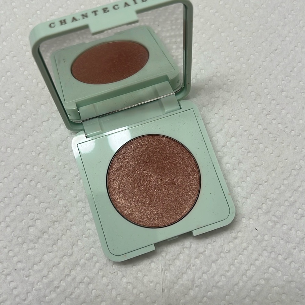 Chantecaille Lotus Blossom Radiant Blush